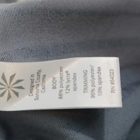 BOGO! Two Athleta Leggings. Relay gray & black and Oasis Contender, sz L - Picture 9 of 13